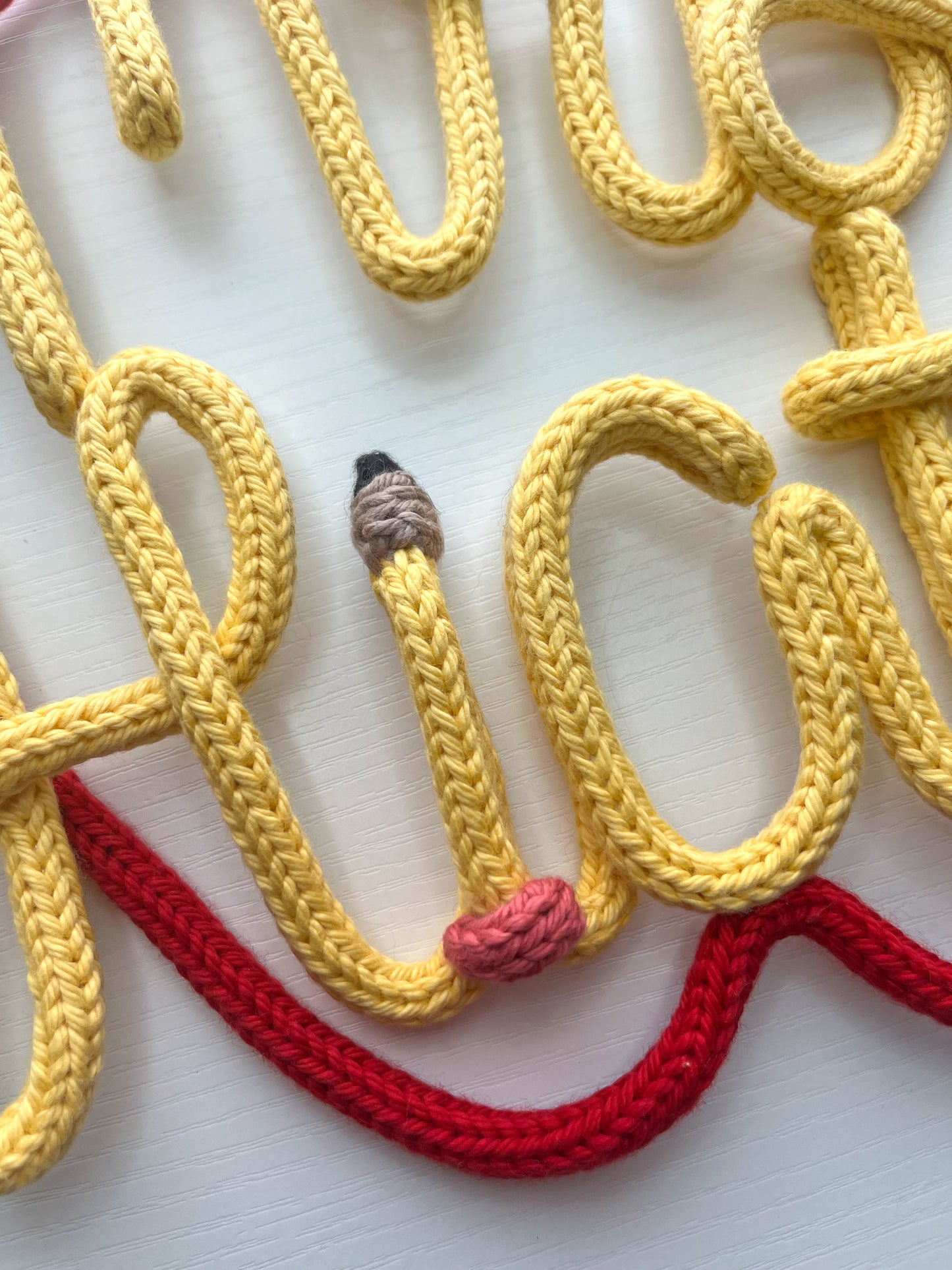 Knit Wire Personalized Apple Sign for Teacher