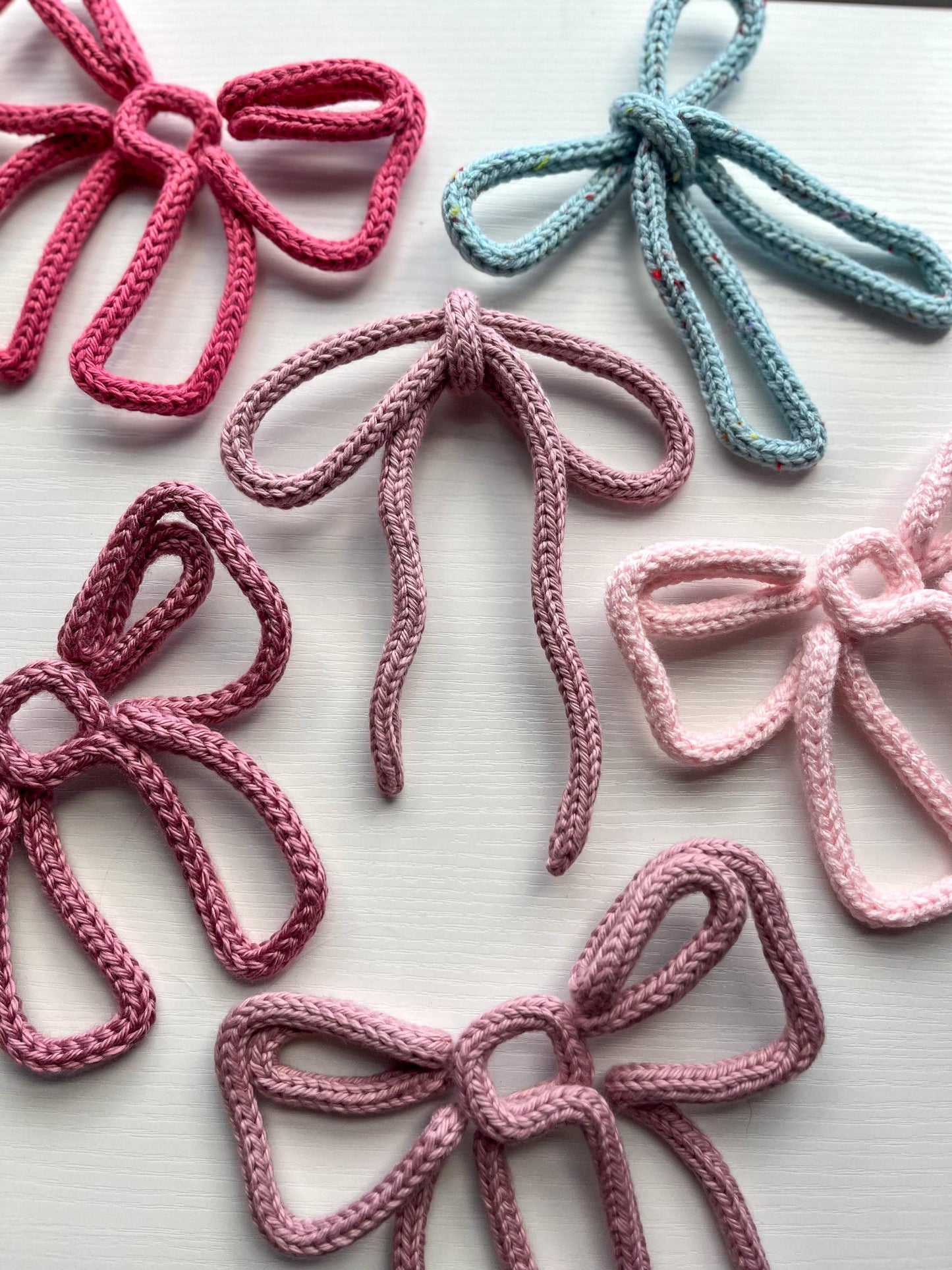 Knit Wire Bow - Droopy